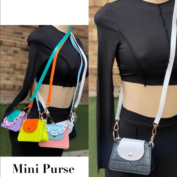 Stylish Black & White Mini Purse - Picture 5 of 12